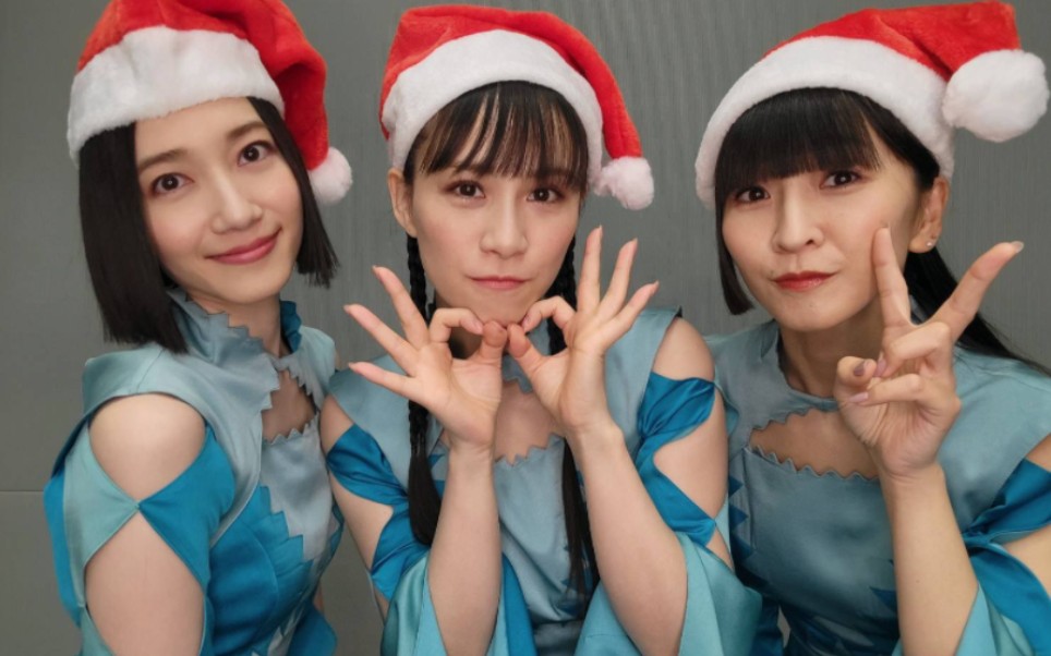 [图]Perfume——Spinning World(2022.12.23)