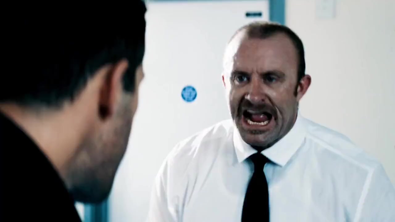 《复仇者》一人对抗整个监狱,幕后黑手竟是.