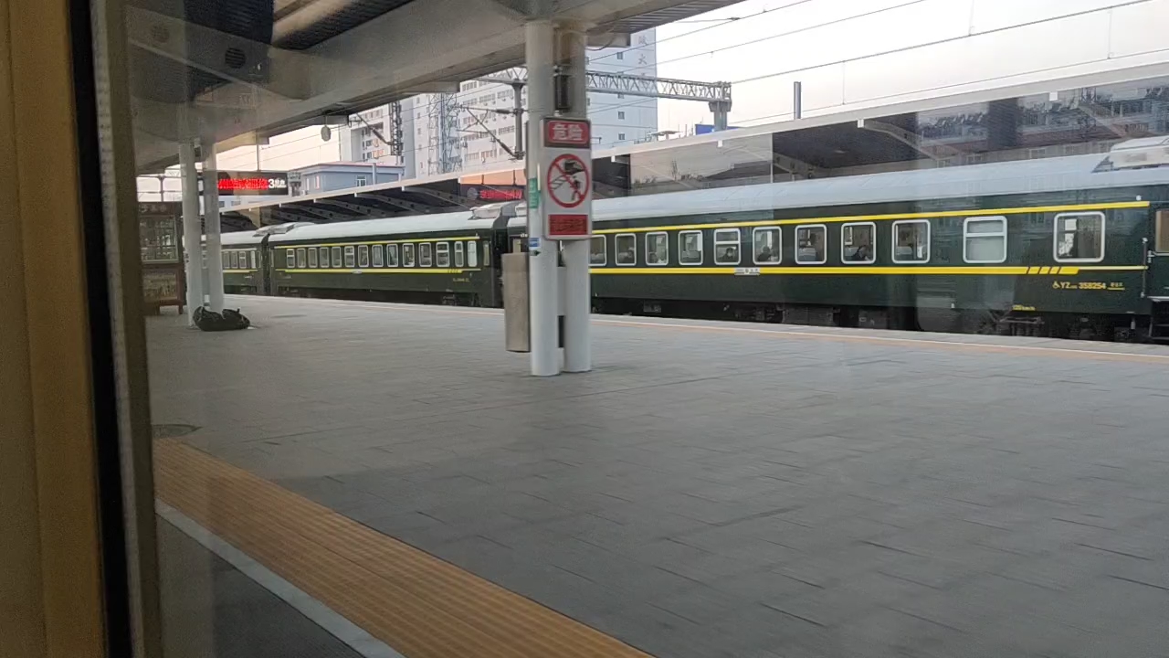 锦州火车站站台图片图片