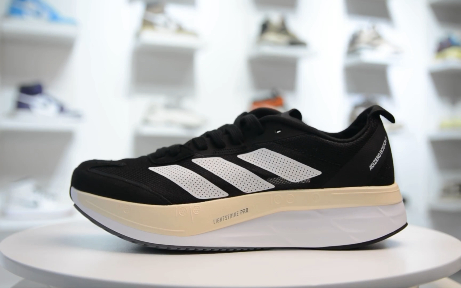 【独家实拍】adidas adizero boston 11 跑步鞋 黑白