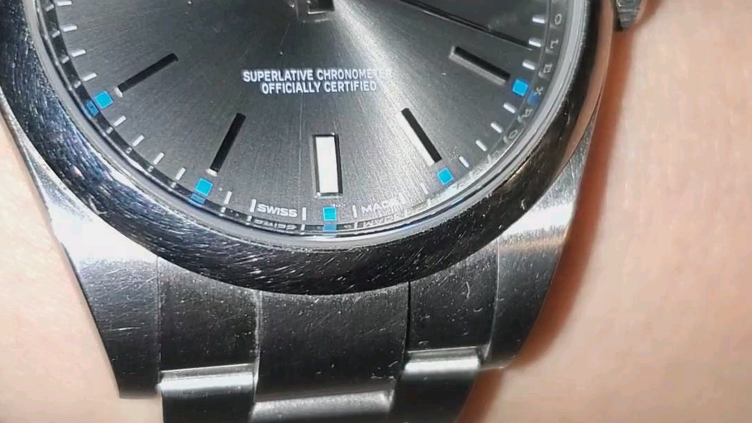 带大家看看劳力士小皇冠,劳力士防伪无敌的存在