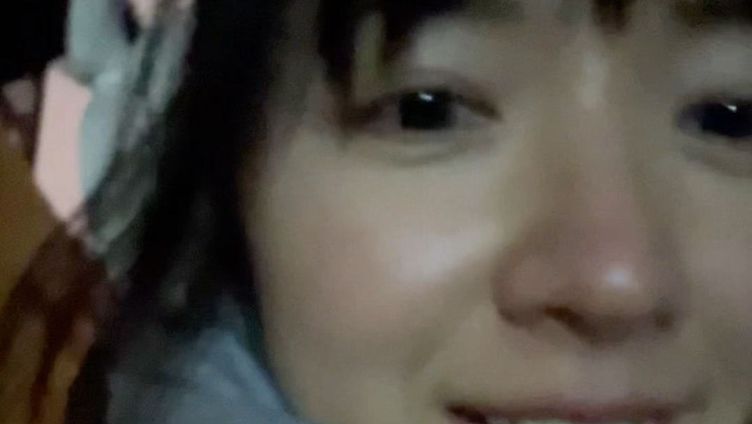 奉劝各位i人朋友不要轻易尝试走路唱歌