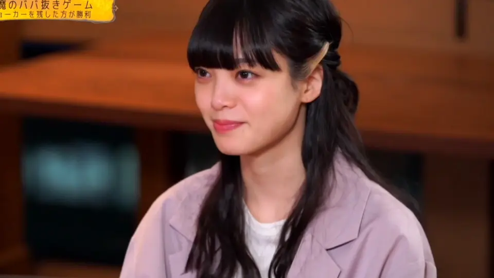 平手友梨奈 切り抜き7P