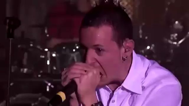 [图]17秒嘶吼堪比录音室 Linkin Park - Given Up (Third Encore Performance 2007)