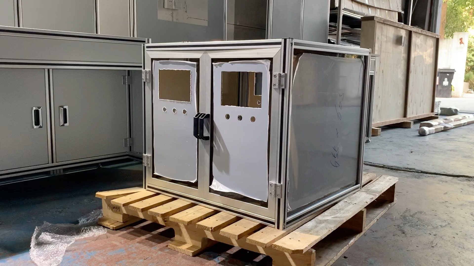 茶色亚克力防护罩,设备机罩