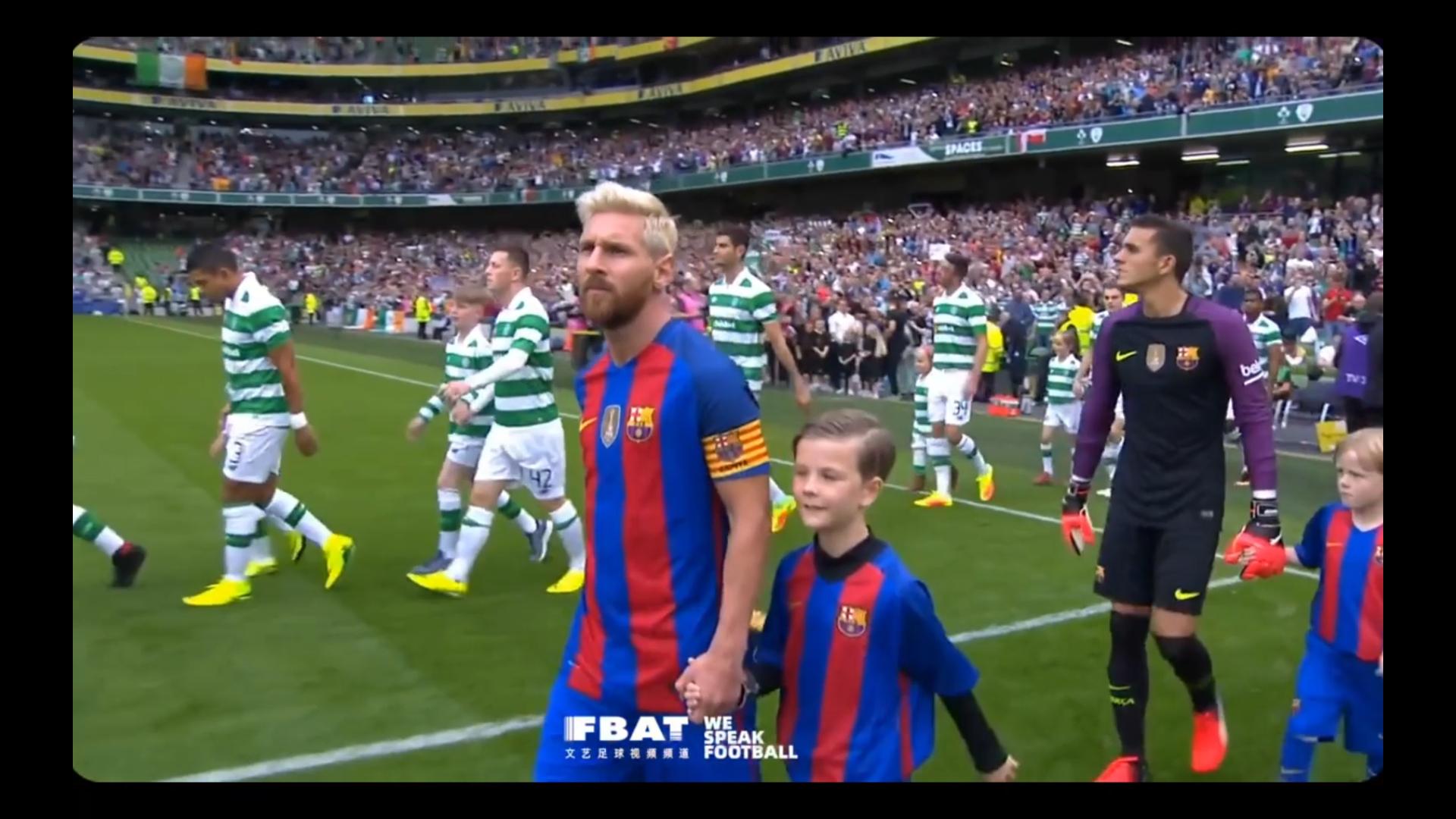 白头发的梅西有另外一种帅气