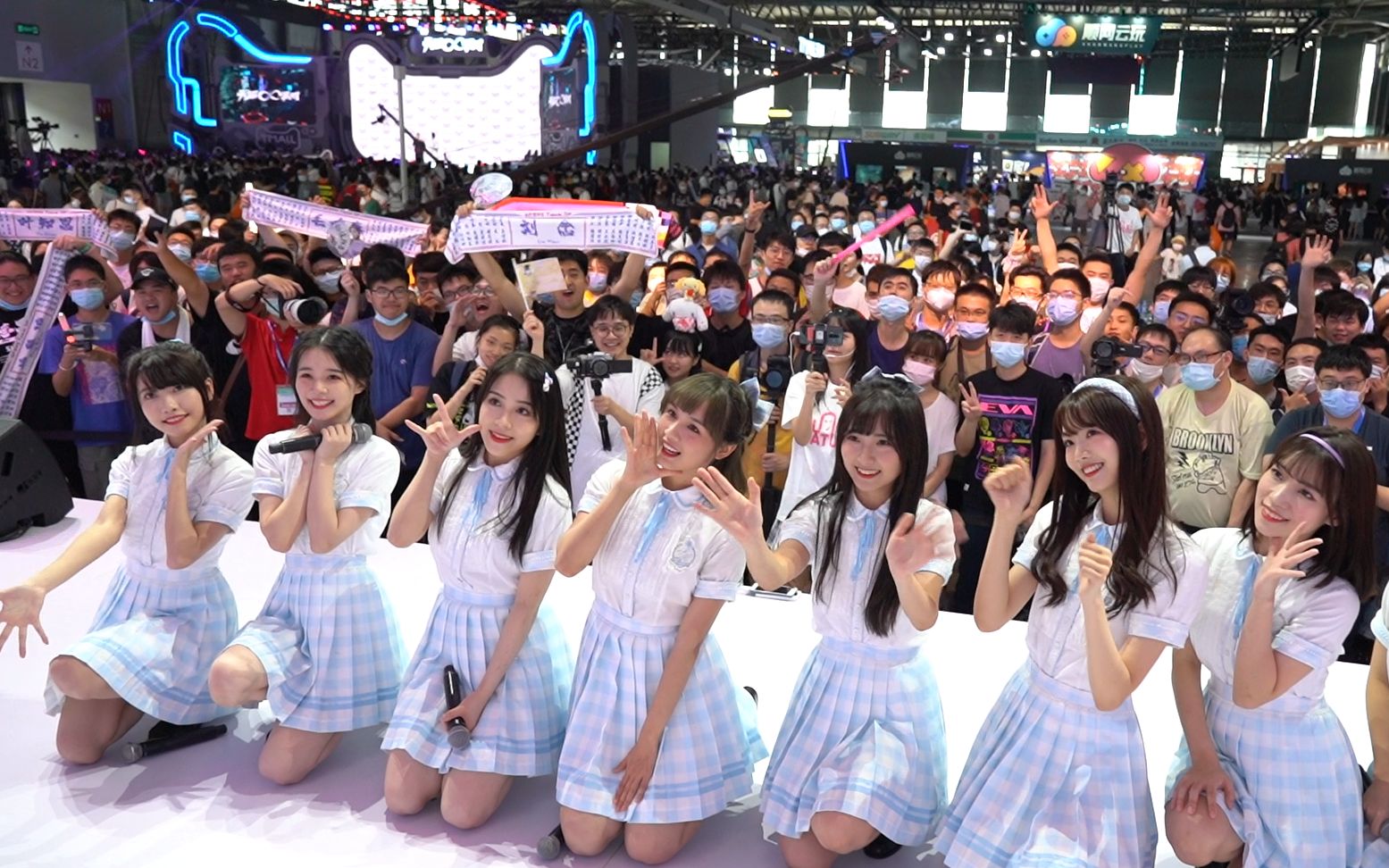 #天生有趣 #盛趣游戏 2020chinajoy day1 萌系次元日完美收官~哔哩哔哩bilibili