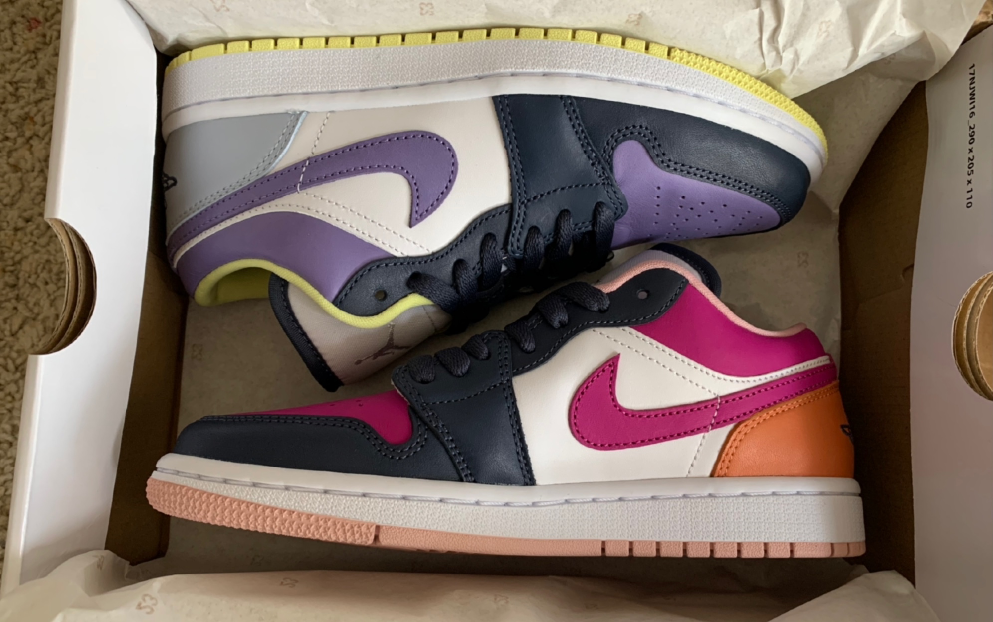 美国aj1乔1鸳鸯dj4342400