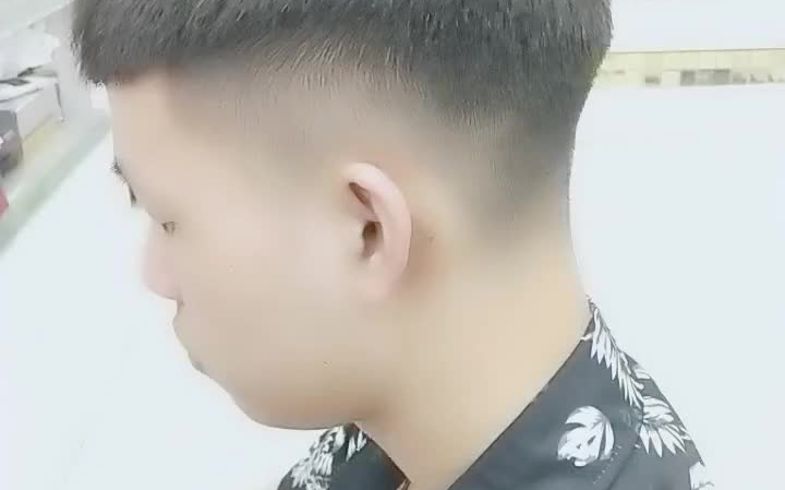 鹅蛋脸,菱形脸,瘦长脸,国字脸_发型优点-无需打理_花子头 设计发型