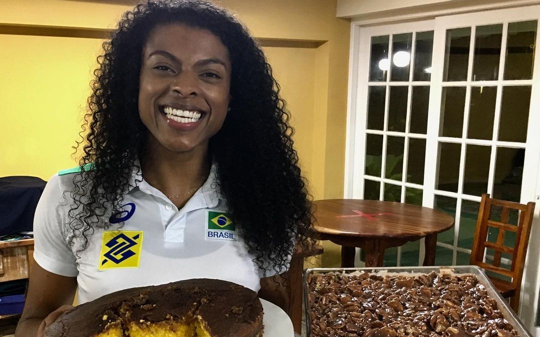 费加雷!美雷在国家队度过35岁生日