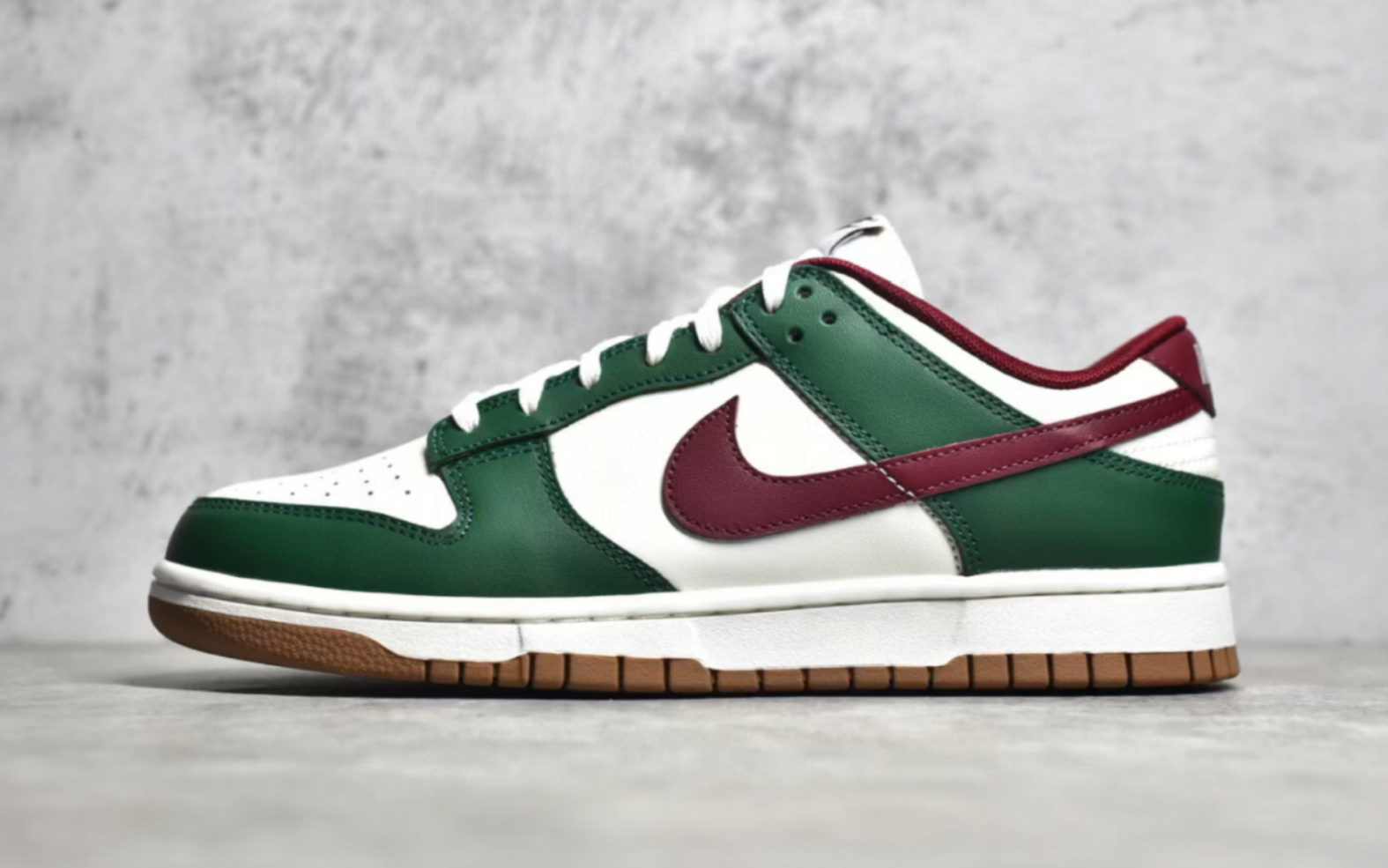 耐克 nike dunk low gorge green 酒红白绿刺绣乔治绿低帮板鞋 fb7160