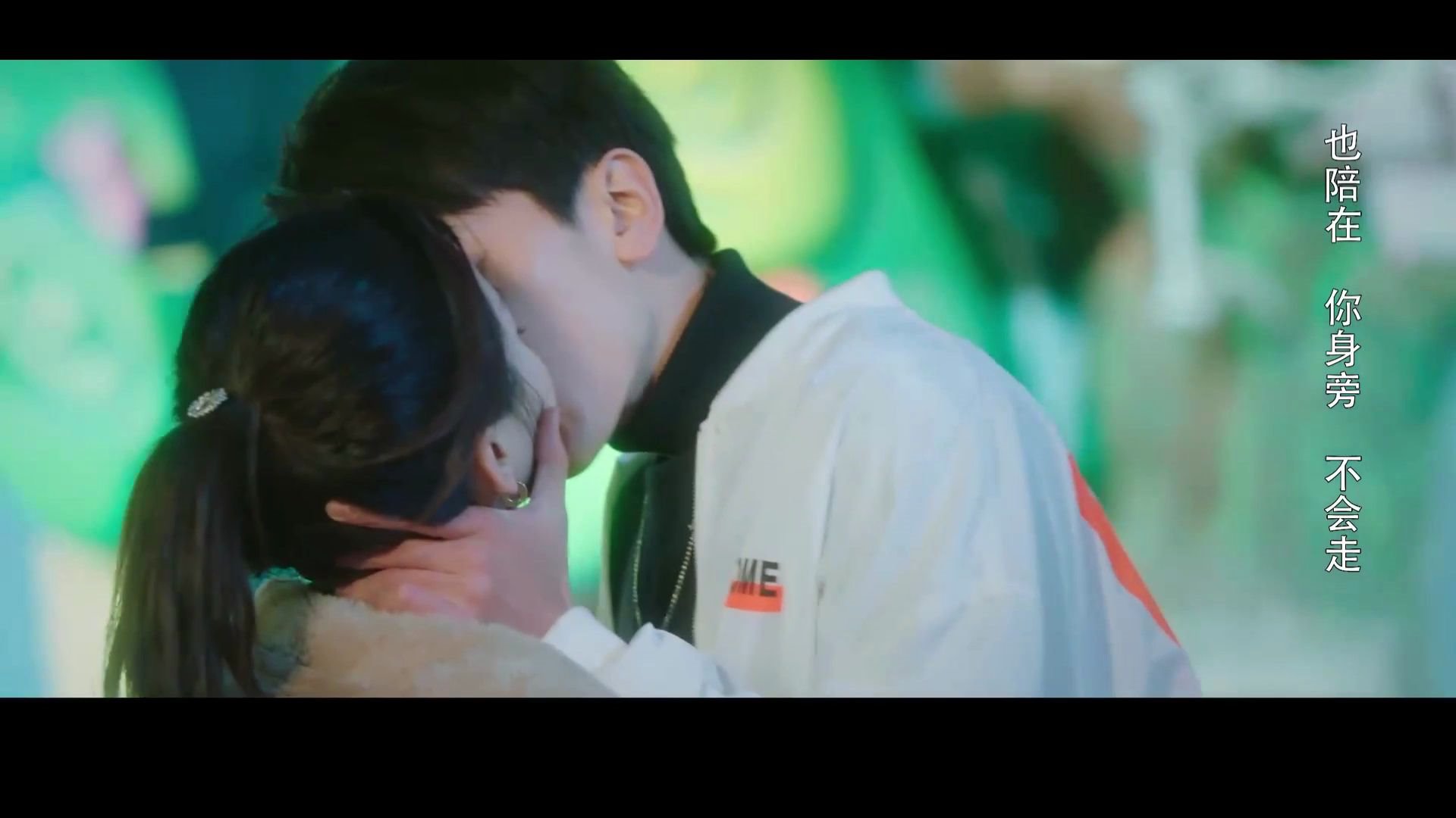 【完颜洛绒*吴恙】 热情的甜甜的【摩天轮吻戏cut】