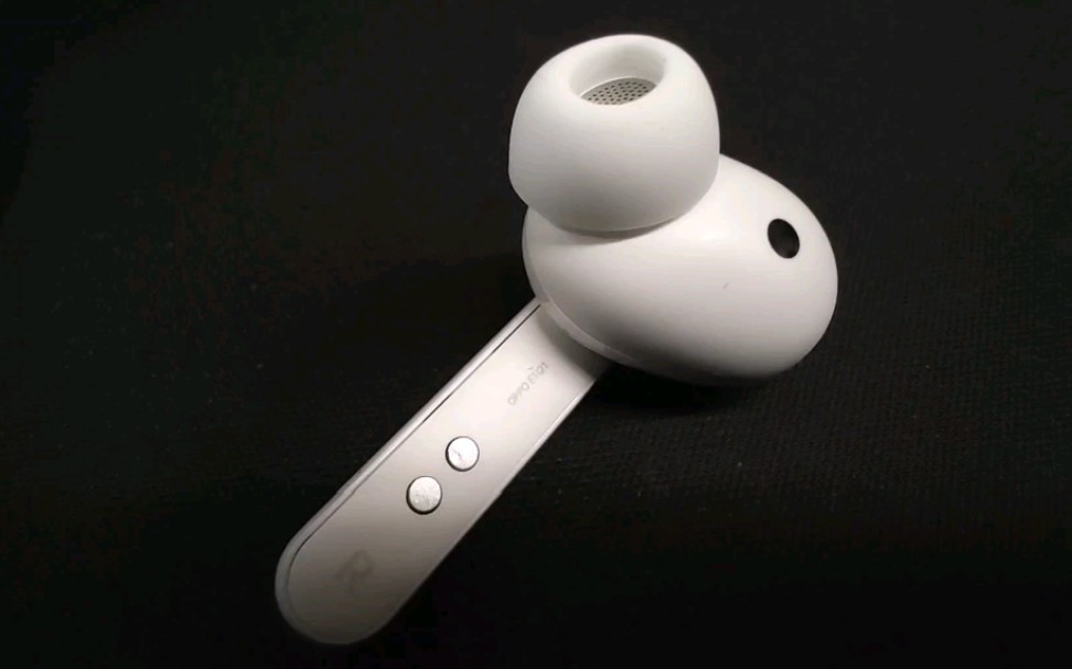 暴傻开箱外观展示oppoencow51真无线降噪蓝牙耳机