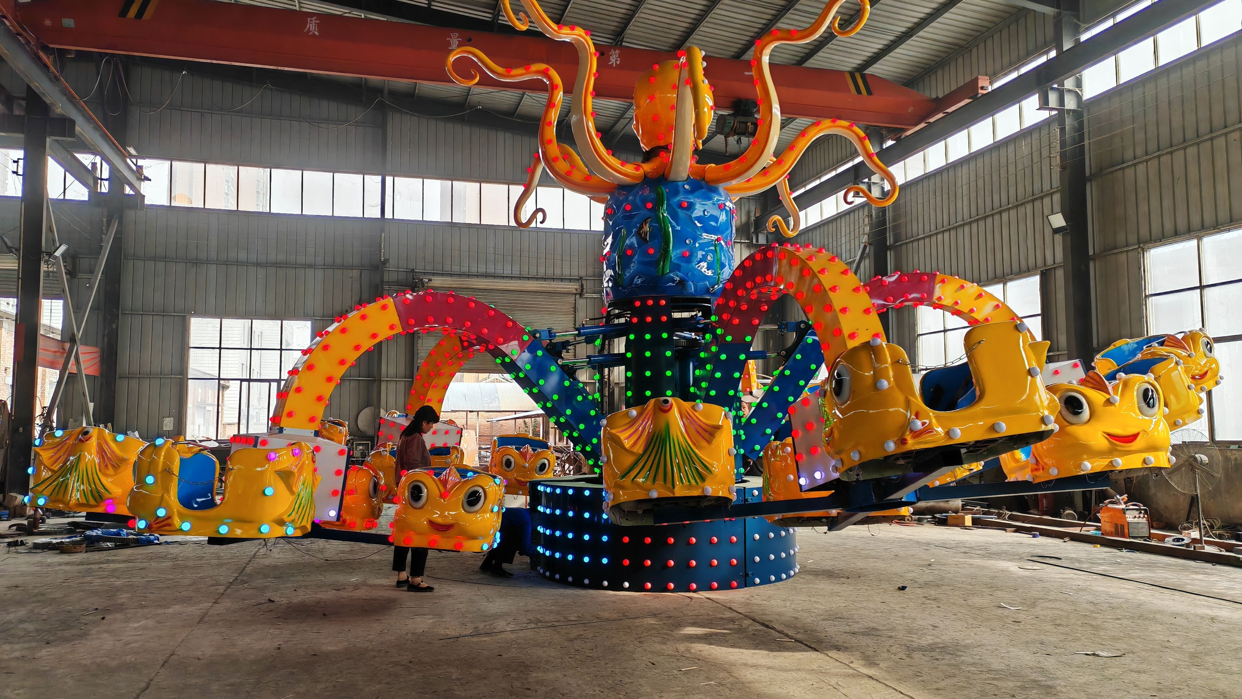 游乐场游乐设备 新款40人旋转大章鱼游乐项目