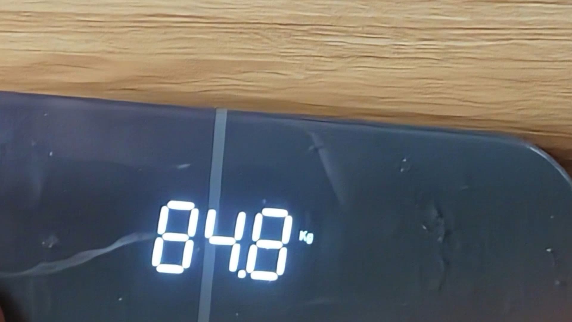 挑战一周瘦三斤,今日体重84.8kg#我的减肥日记 #vlog减脂餐