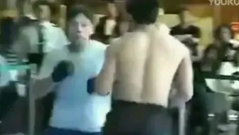 传武 99年台湾武术比赛 打的比年后的今天传武人好多了 哔哩哔哩 Bilibili