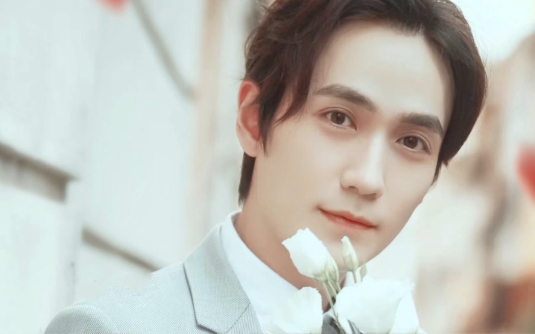 那些年朱一龙饰演的长发美人——井然