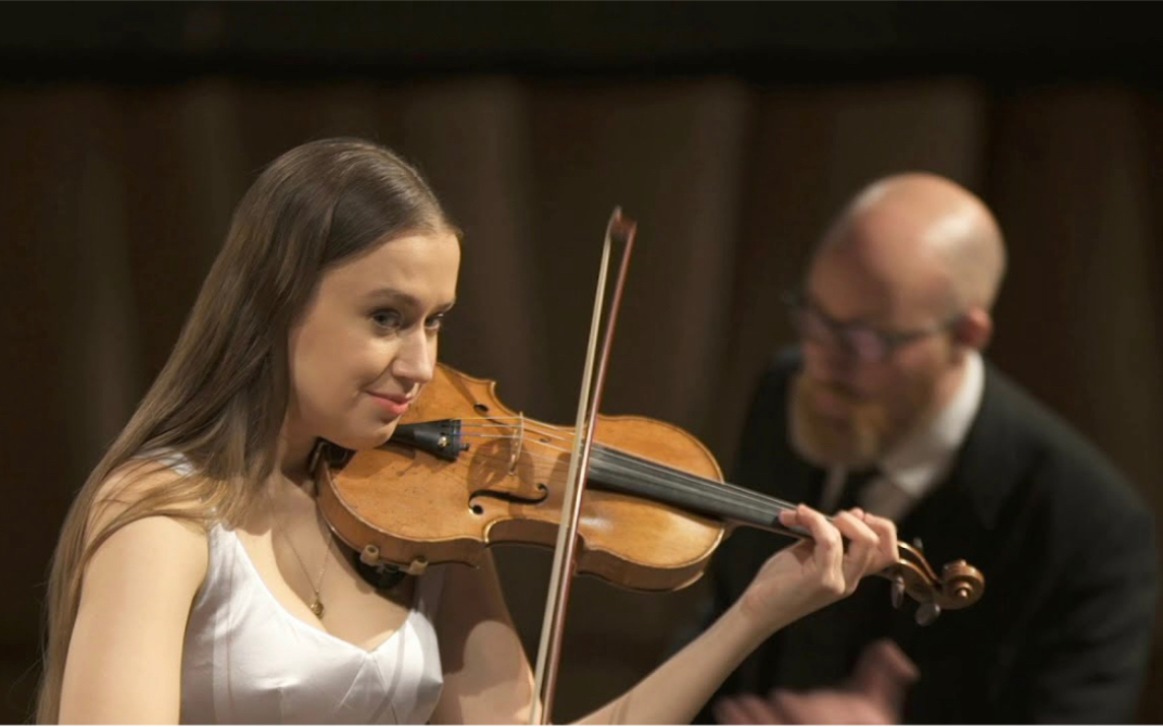 [图]Kristine Balanas & 门德尔松-d小调小提琴协奏曲 | Mendelssohn Violin Concerto in D minor