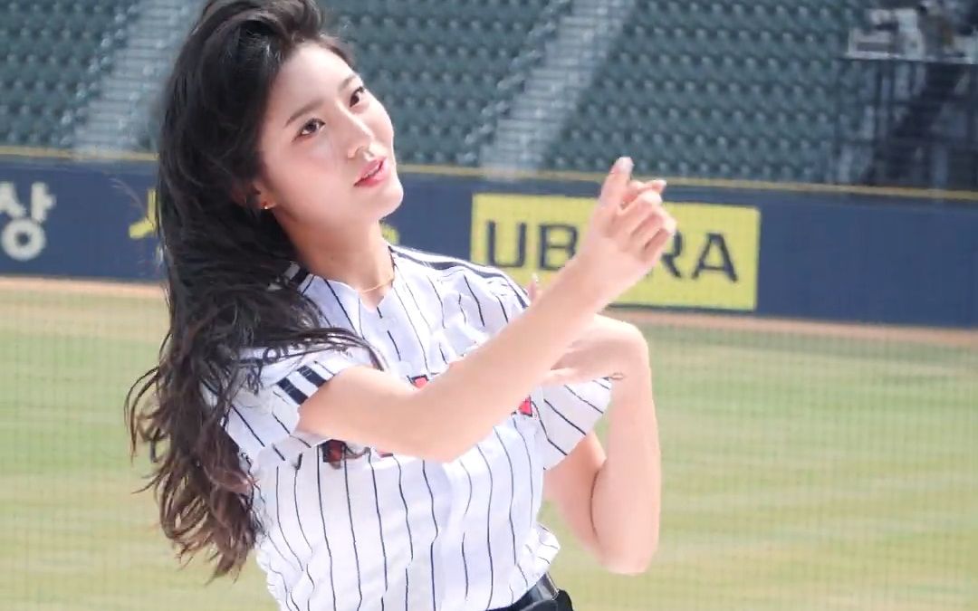 这是一塔金伊瑞拉拉队长直拍Kim Yiseo Cheerleader fancam LG Twins 230328哔哩哔哩bilibili