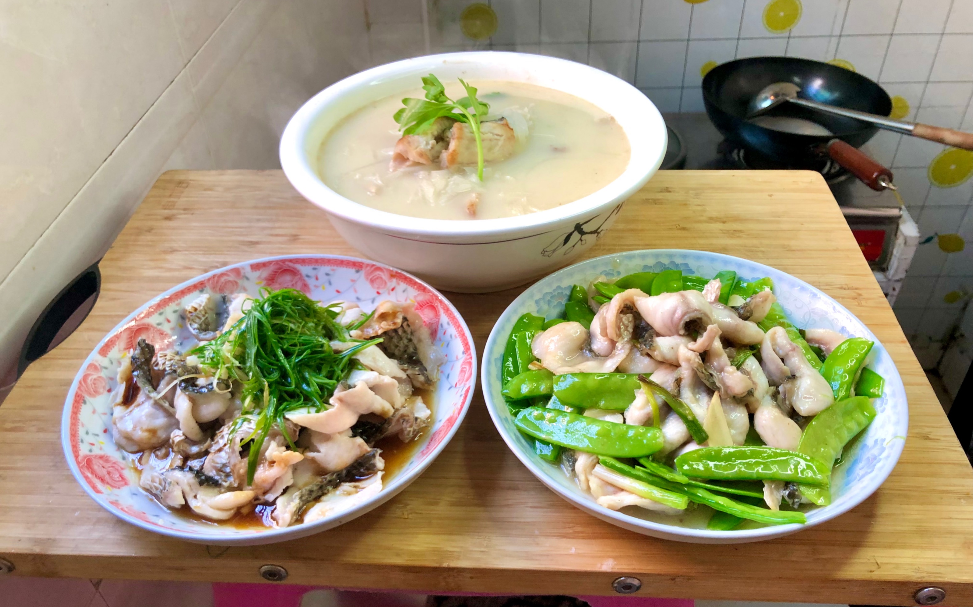 江苏名菜:将军过桥(黑鱼三吃),鱼汤,炒鱼片,白灼黑鱼