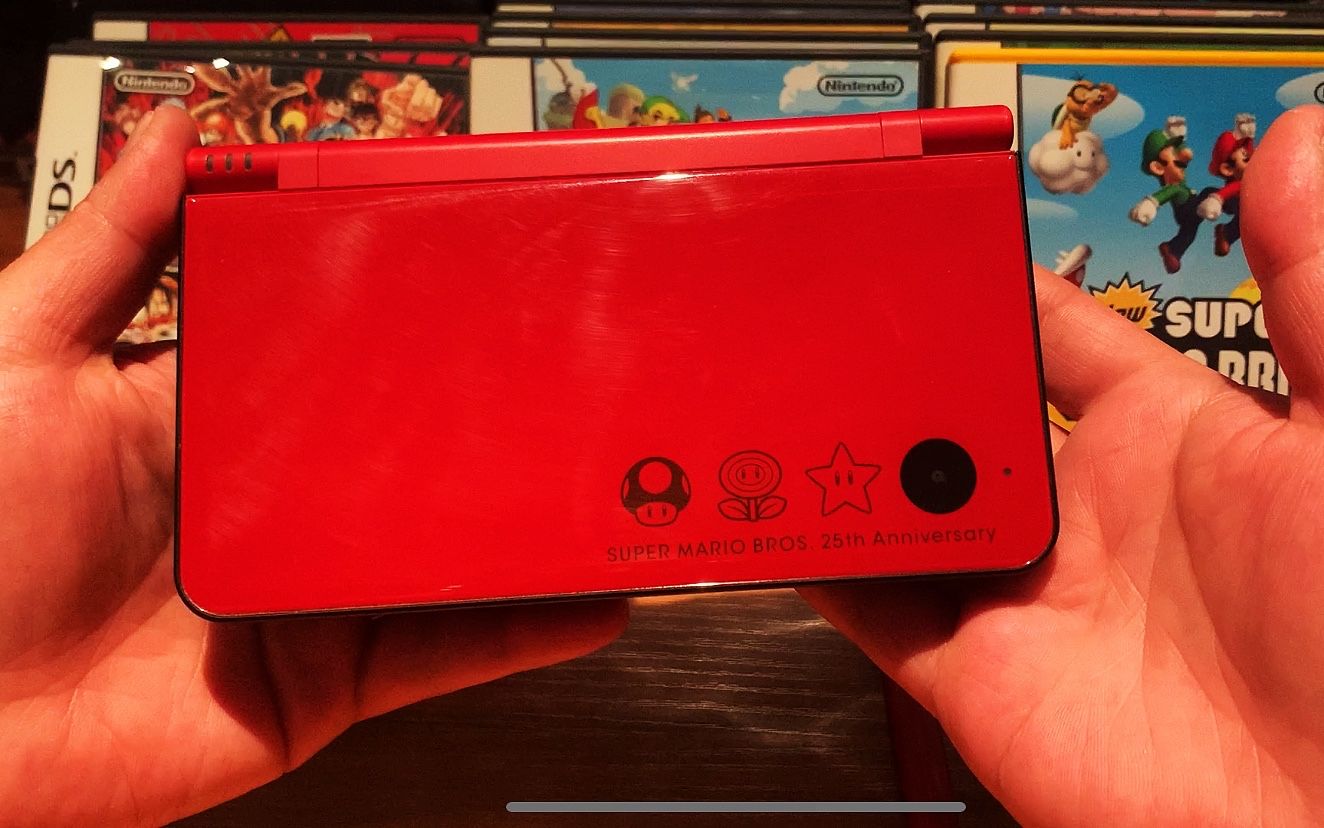 掌机开箱评测-nintendo-dsill-马里奥25周年红色限定版-被誉为玩gba