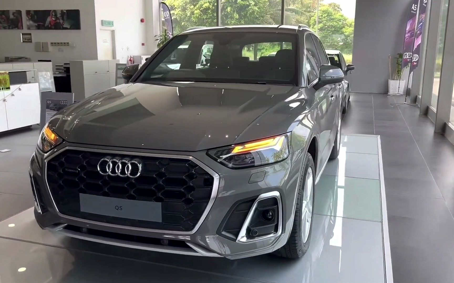 奥迪也深陷"价格战"!新款奥迪q5l落地价参考