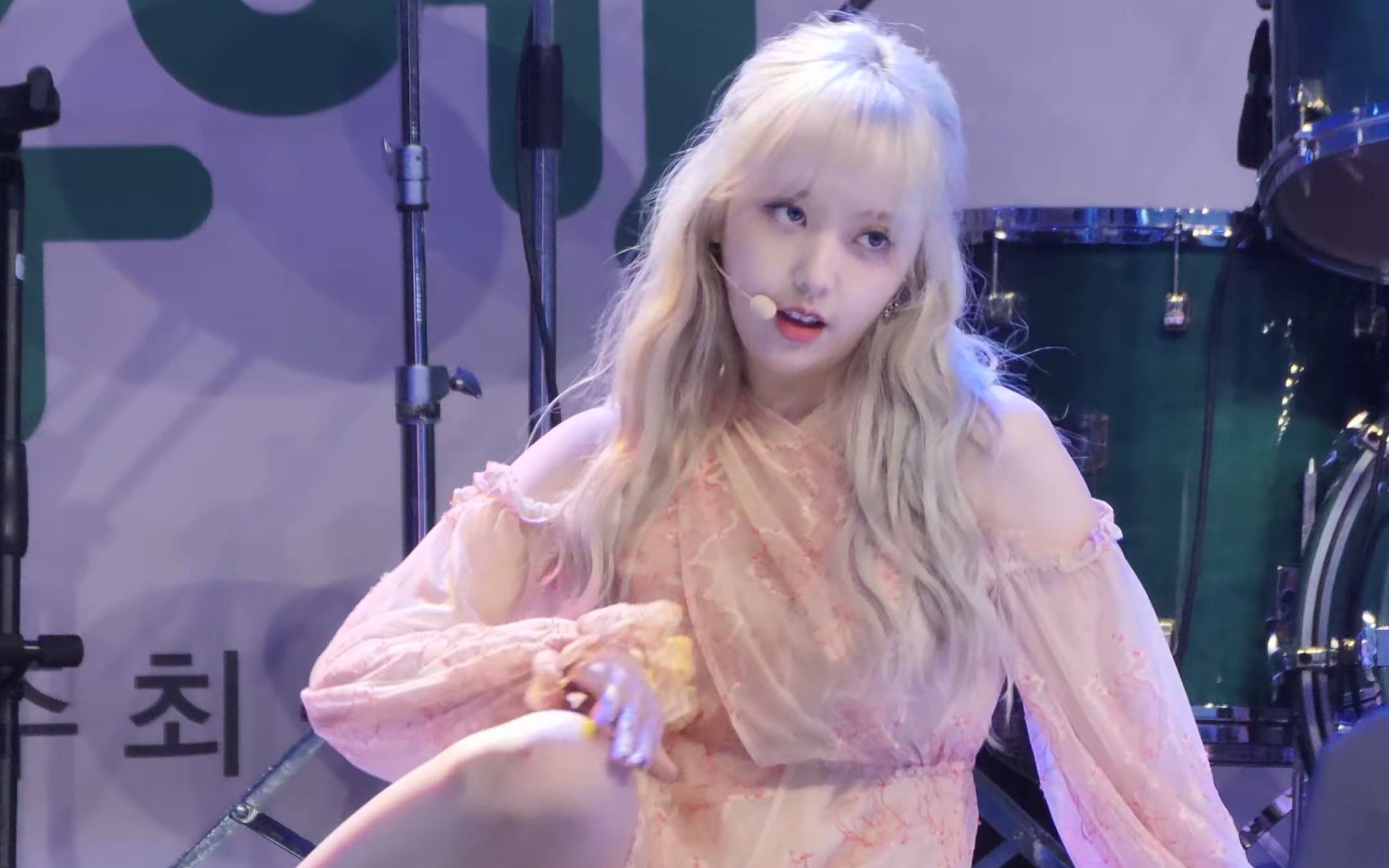 [图]UNI.T YOONJO《慎胤祖》 - No More 直拍 180526