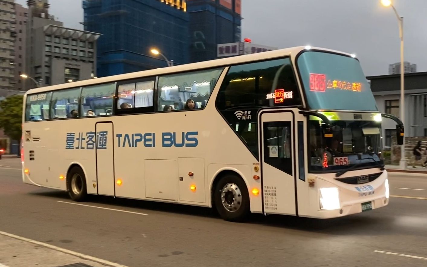 台北客运 daf游览巴士 965路 kka-9958_哔哩哔哩_bilibili