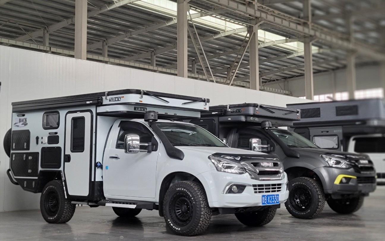 这两款麦卡《远征》越野房车,你喜欢哪台?