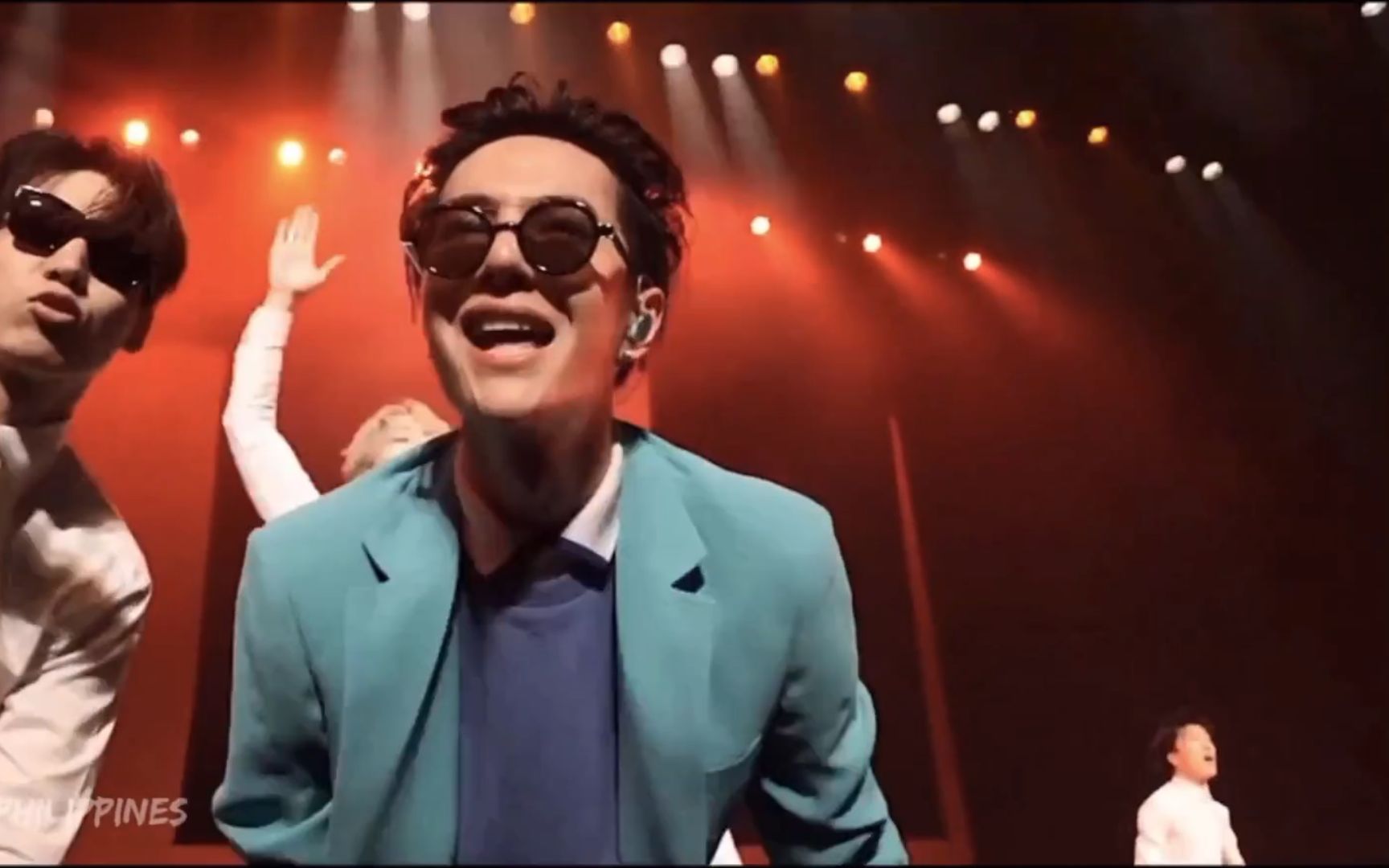 王甜甜又渣又浪系列个人舞蹈混剪--王一博超燃舞蹈 boom boom boom