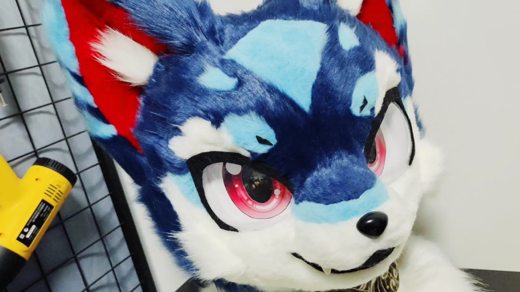 狼狼掉落 展示兽装fursuit furry_哔哩哔哩_bilibili