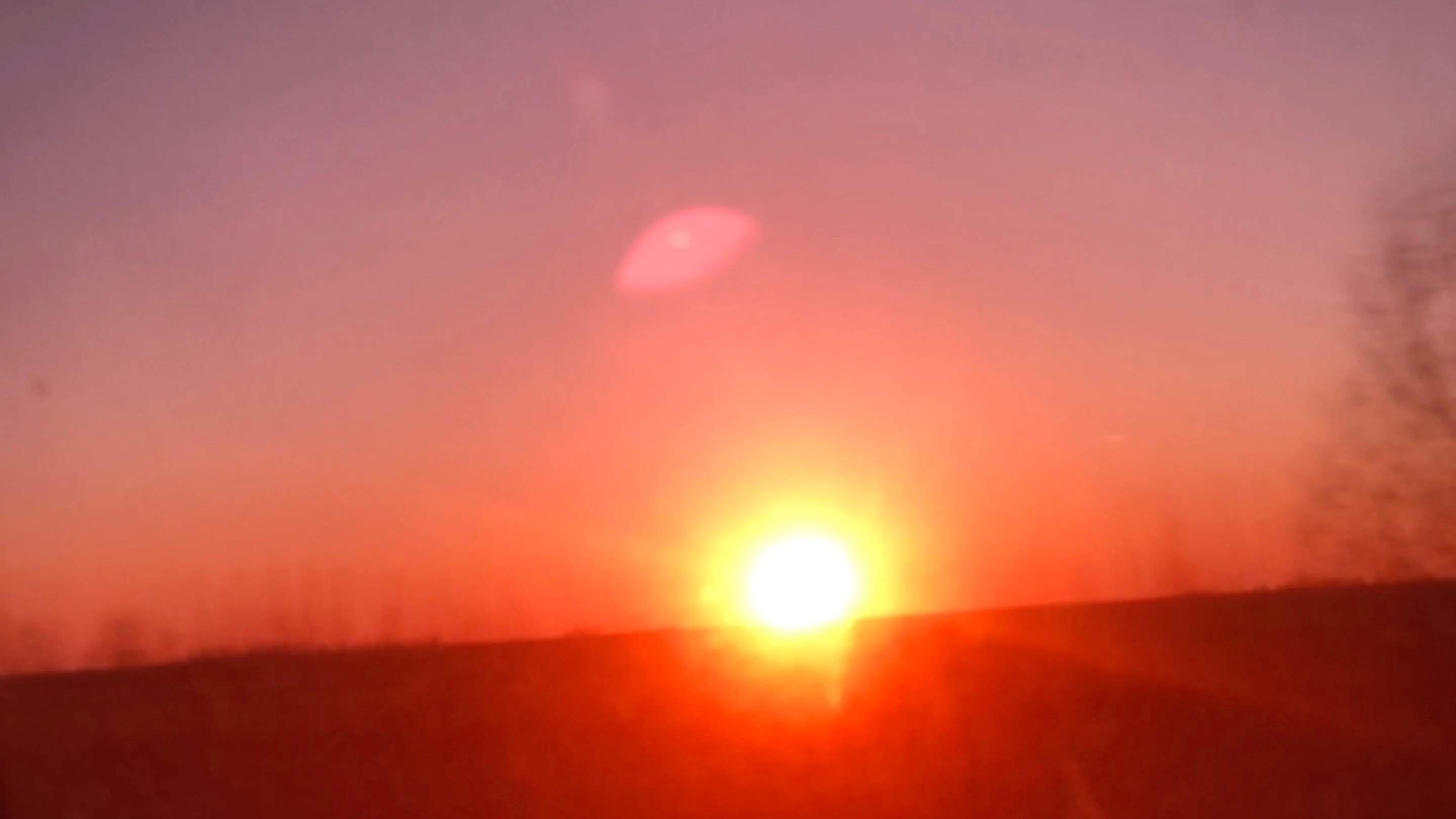 这最后一束阳光,预示着一次旅行的结束