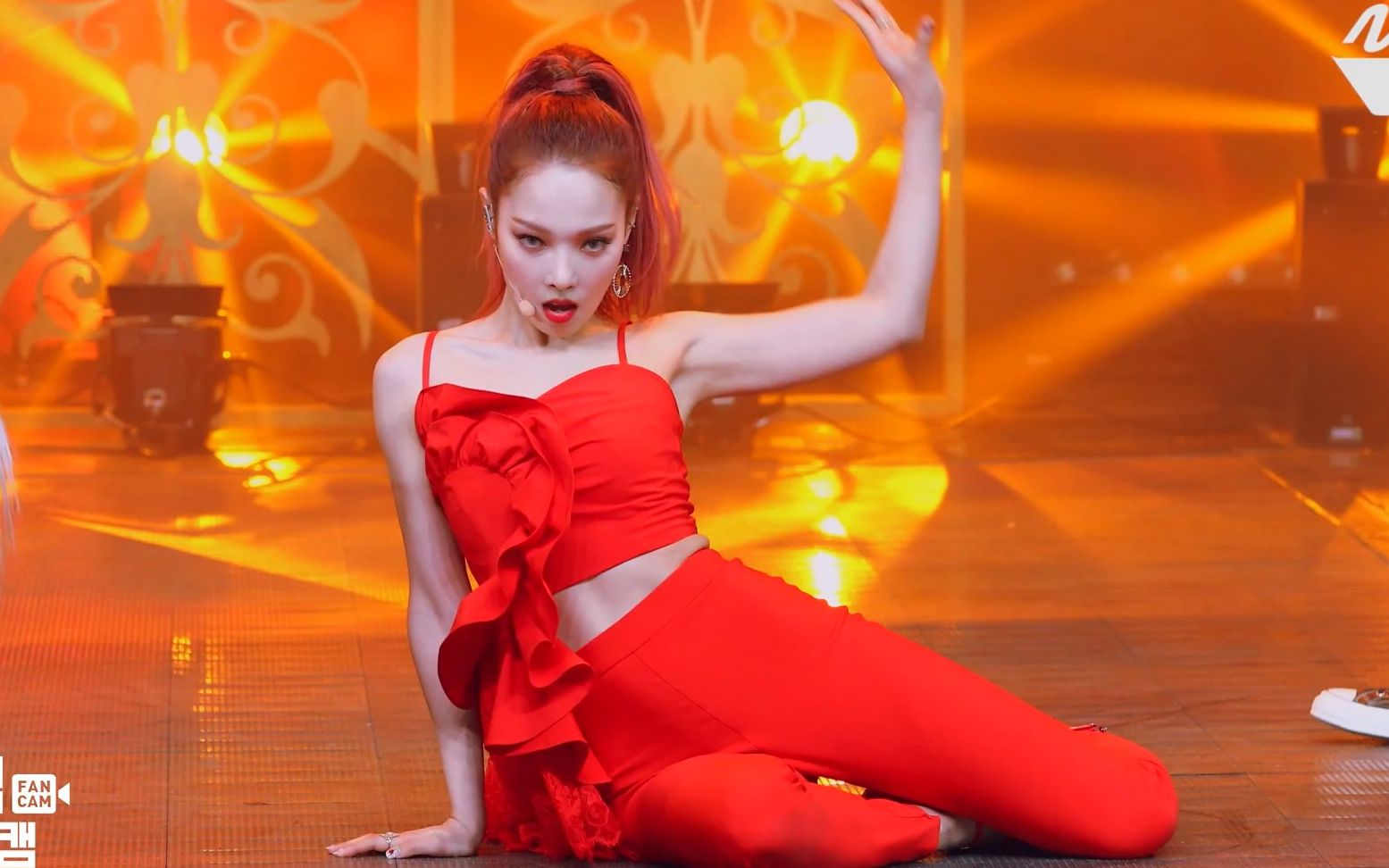 kard somin fancam - (bomb bomb) _ @mcountdown_2018.3.