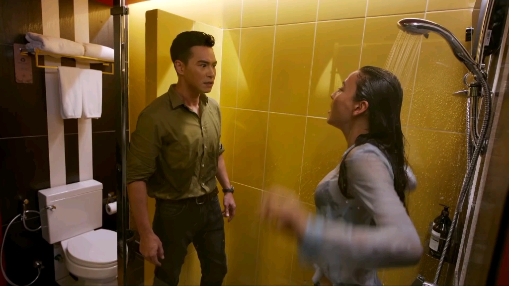 新剧预告马兜铃最新预告小绿激情上演浴室play