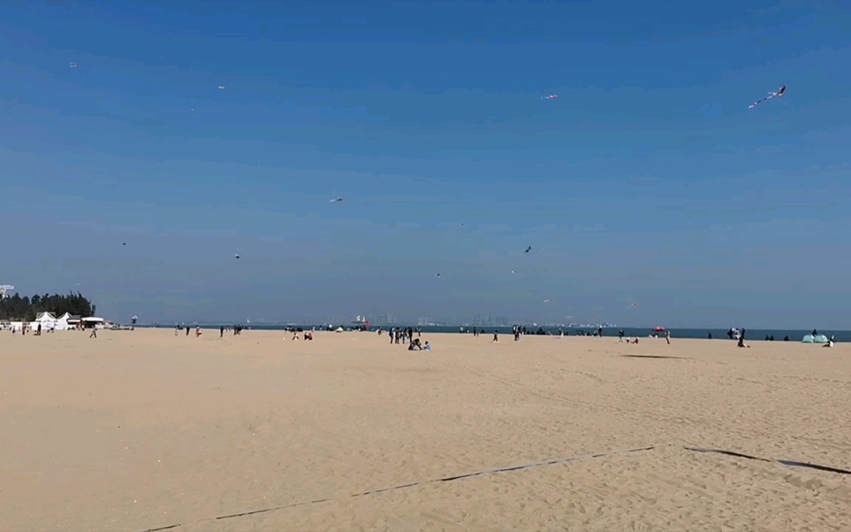 厦门观音山沙滩清唱一曲《踏浪》