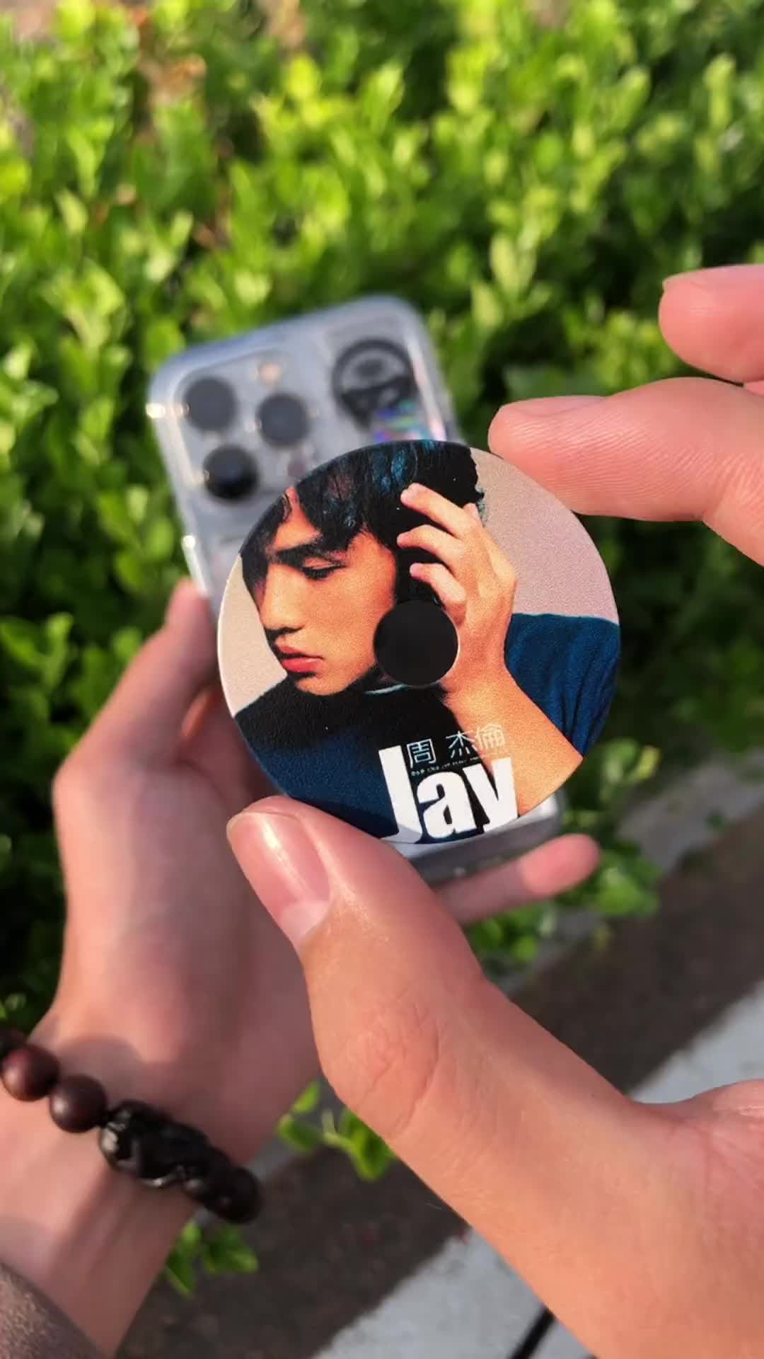 女朋友送我这cd手机壳太有创意了还是我最爱的周杰伦真的泰酷辣