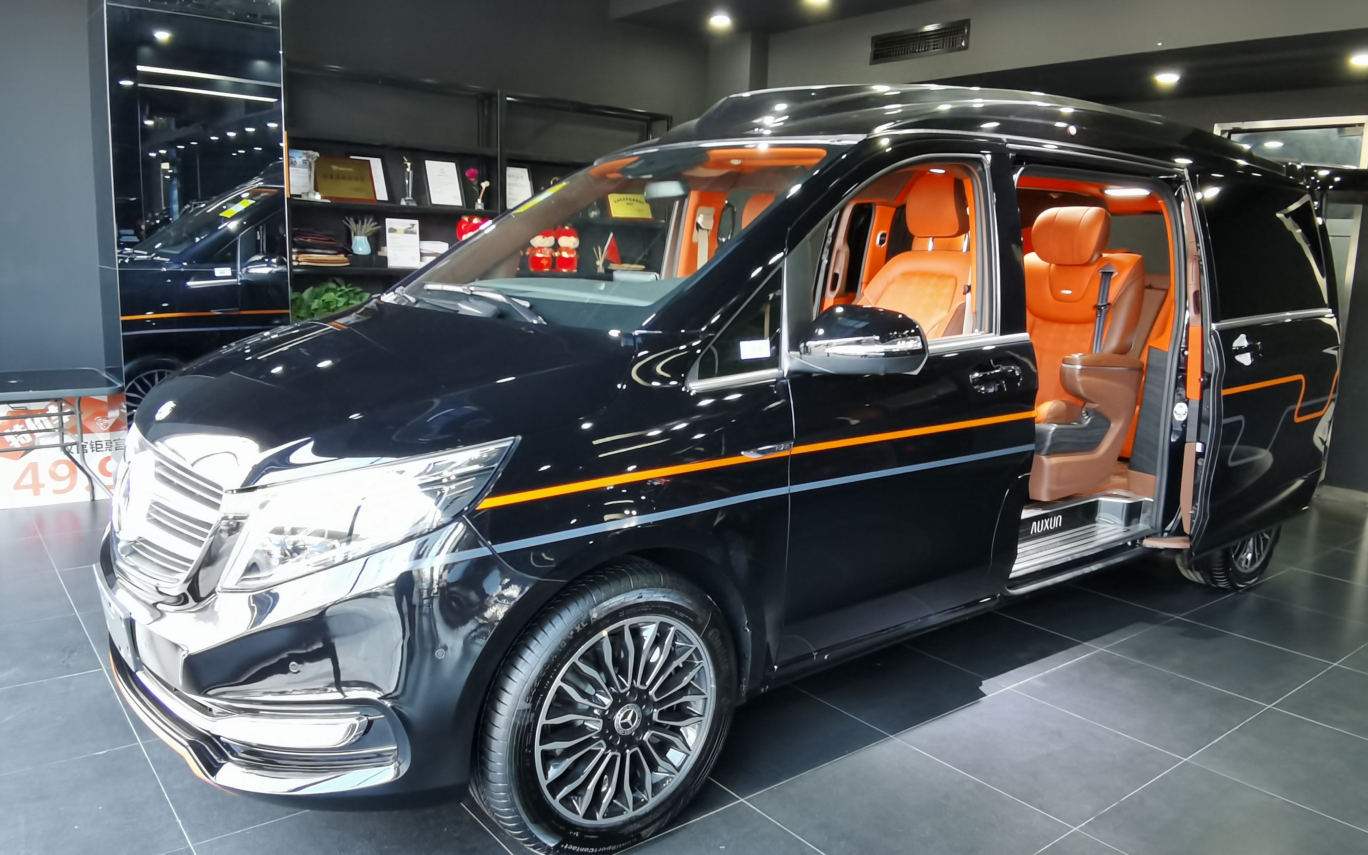 新首发奔驰v260l长轴距豪华商务车 迈巴赫版国六价格_哔哩哔哩 (゜-゜