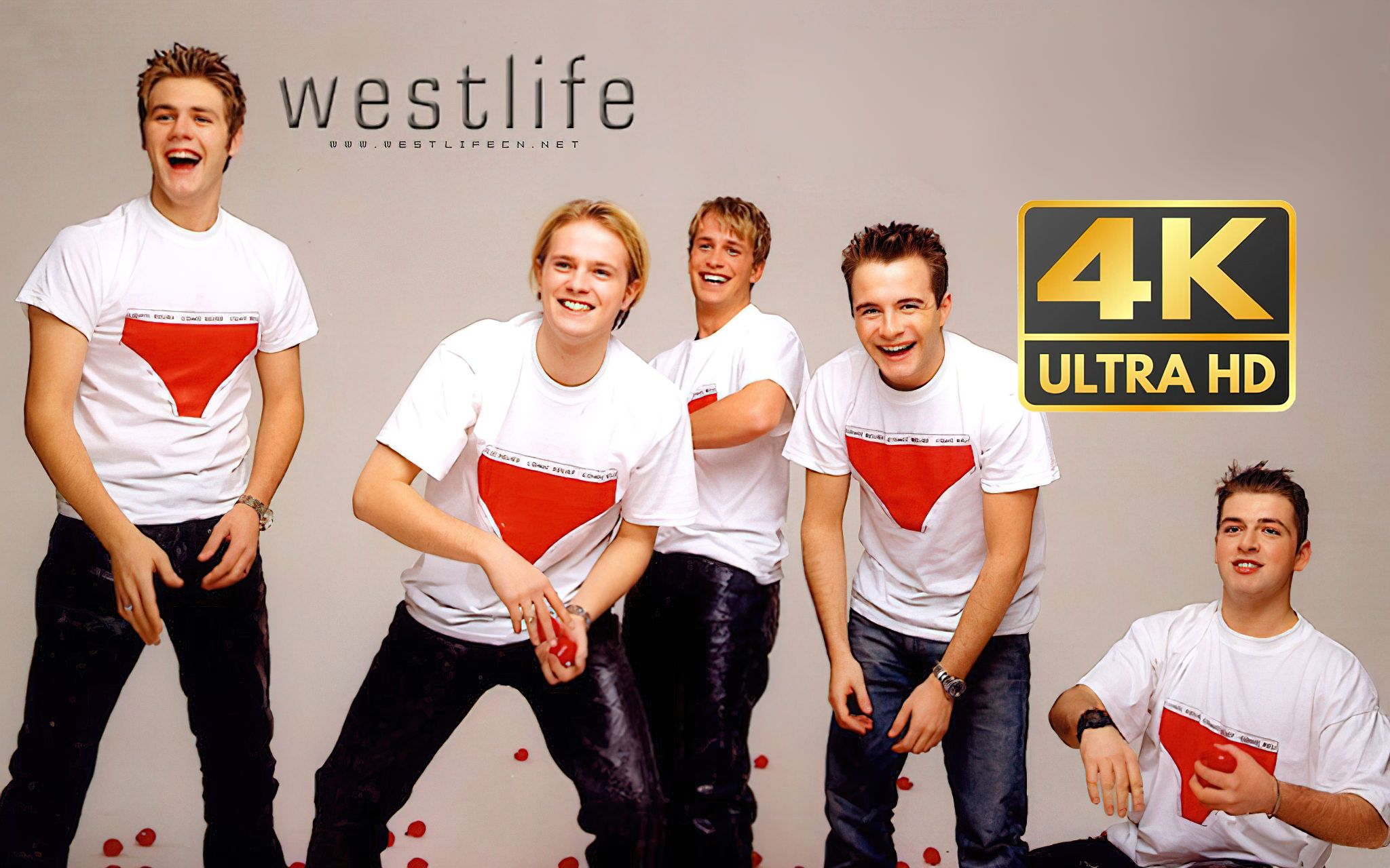 [图][4K修复] 西城男孩 Westlife - Uptown Girl [中英字幕][高品质音频]