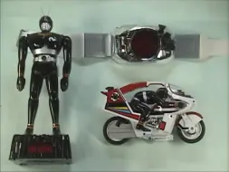 Descargar video: 【转载】仮面ライダーＢＬＡＣＫ テレビパワー玩具レビュー