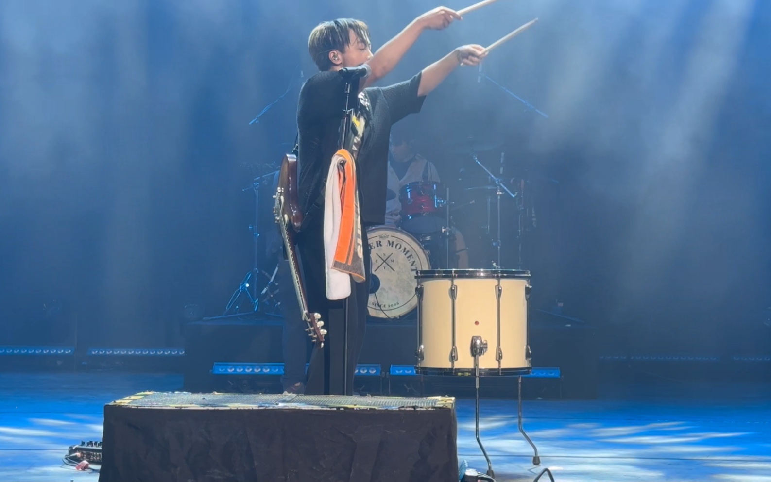 用呼吸栽种最艳美的花 supper moment 一直相信演唱会惠州站7.22