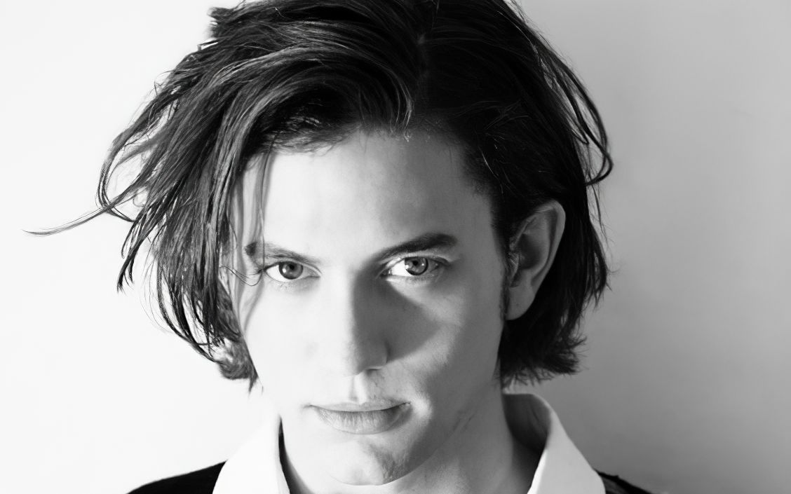 原来贾斯帕还演过这种电影【jackson rathbone/暮光之城】