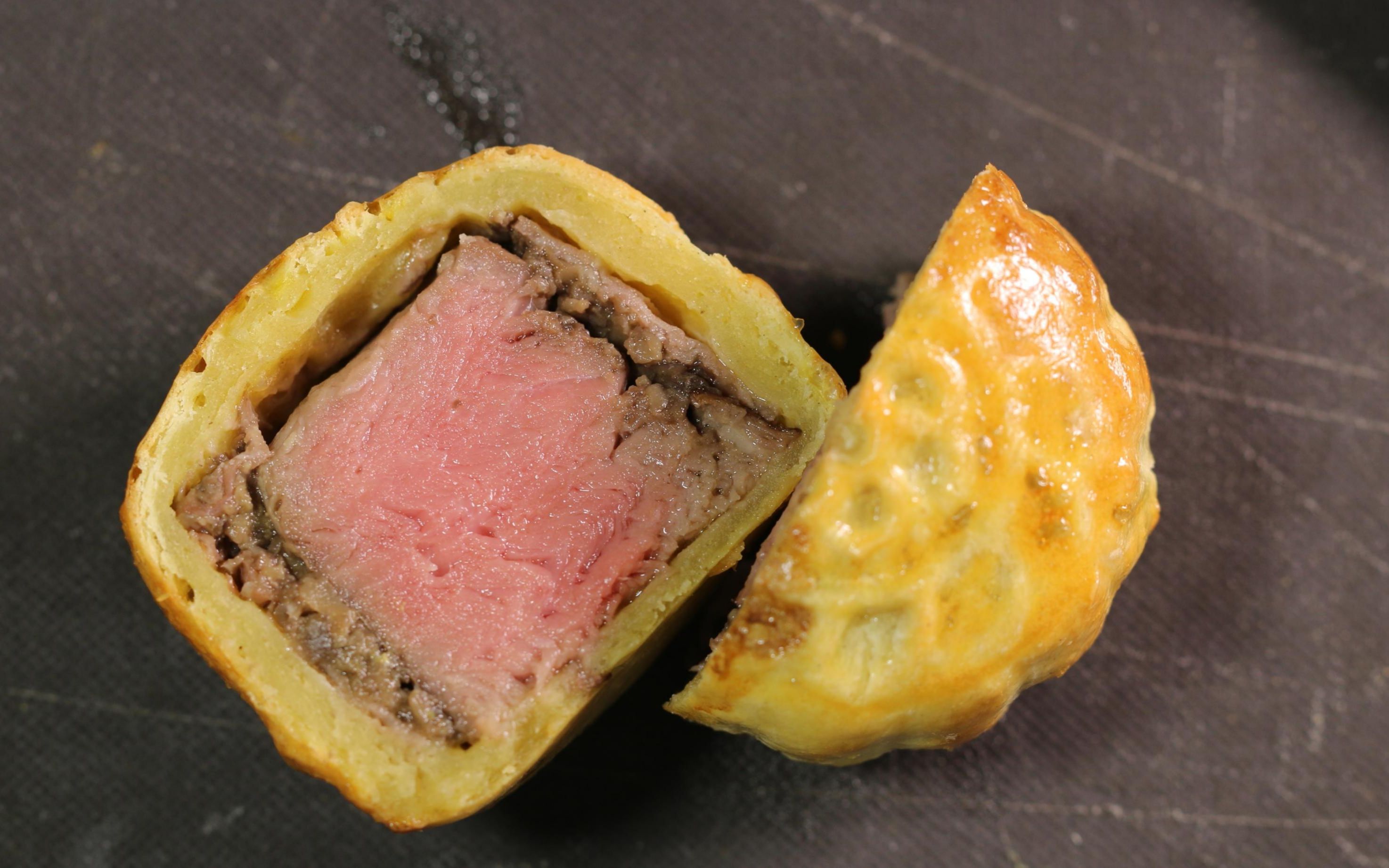 活动  披着月饼外衣的牛肉