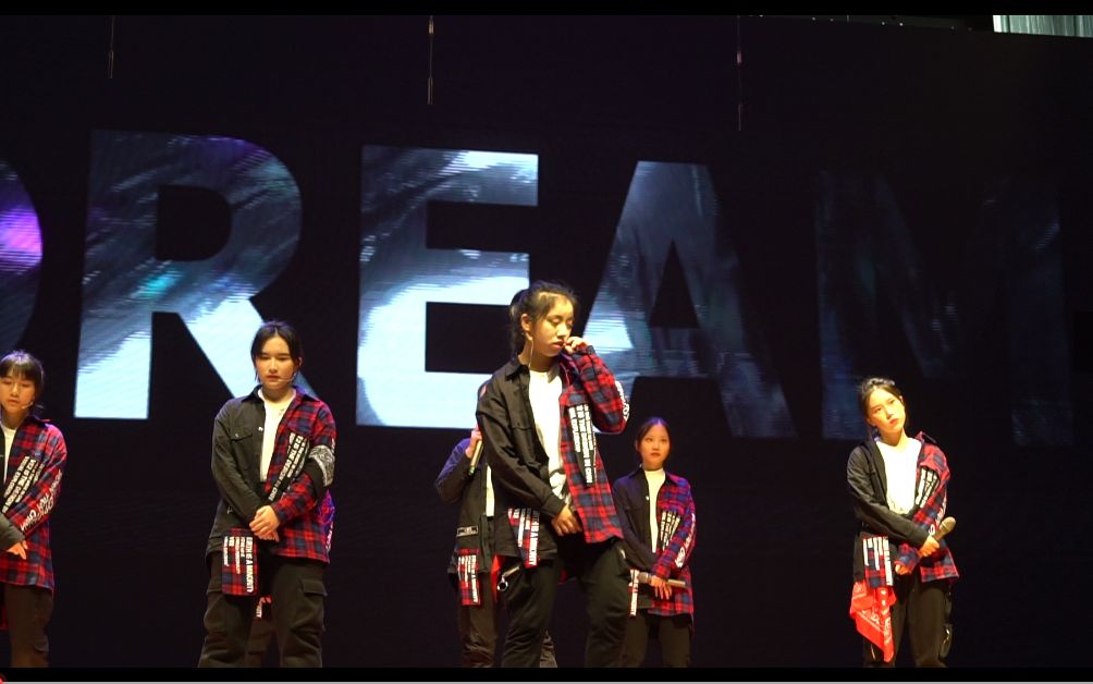 浙江省宁波市江北区惠贞书院初高中部元旦文艺汇演2020年12月31日学生