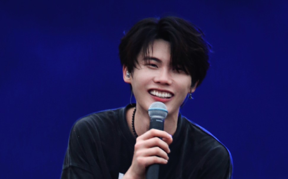 【沙一汀】翘着小脚唱《red lips》