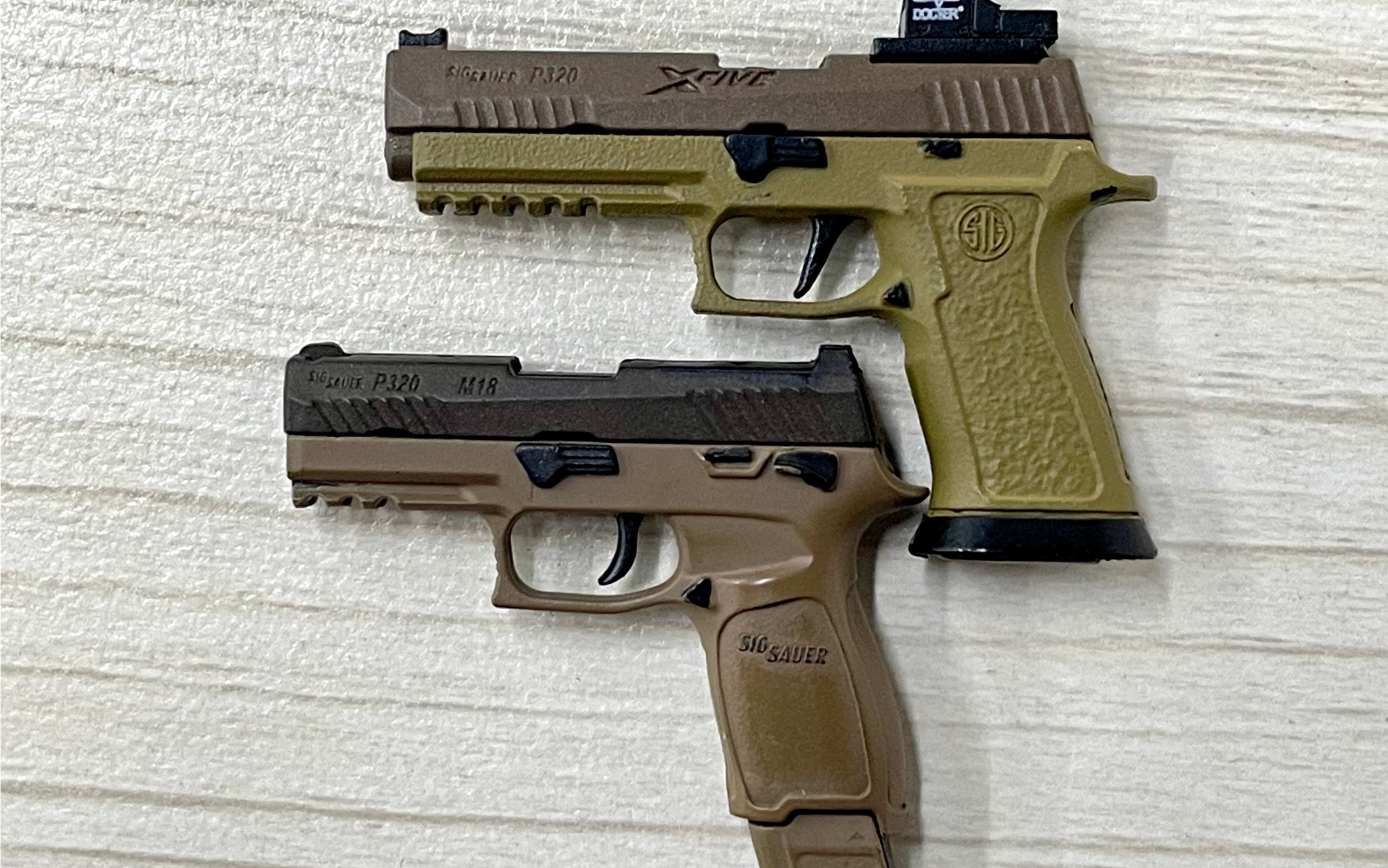 es1:6兵人枪模 sig p320