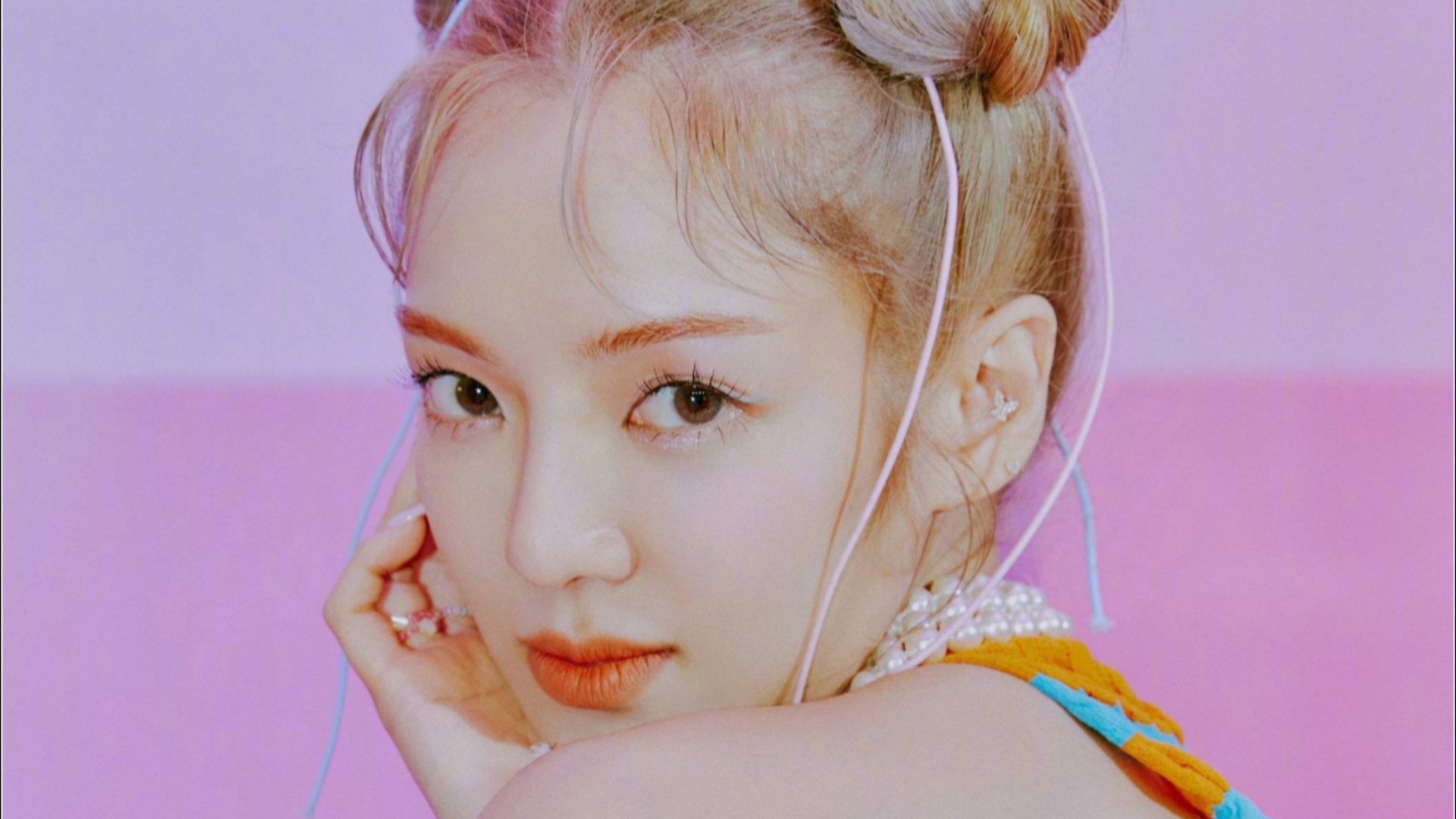 《retro romance》mv