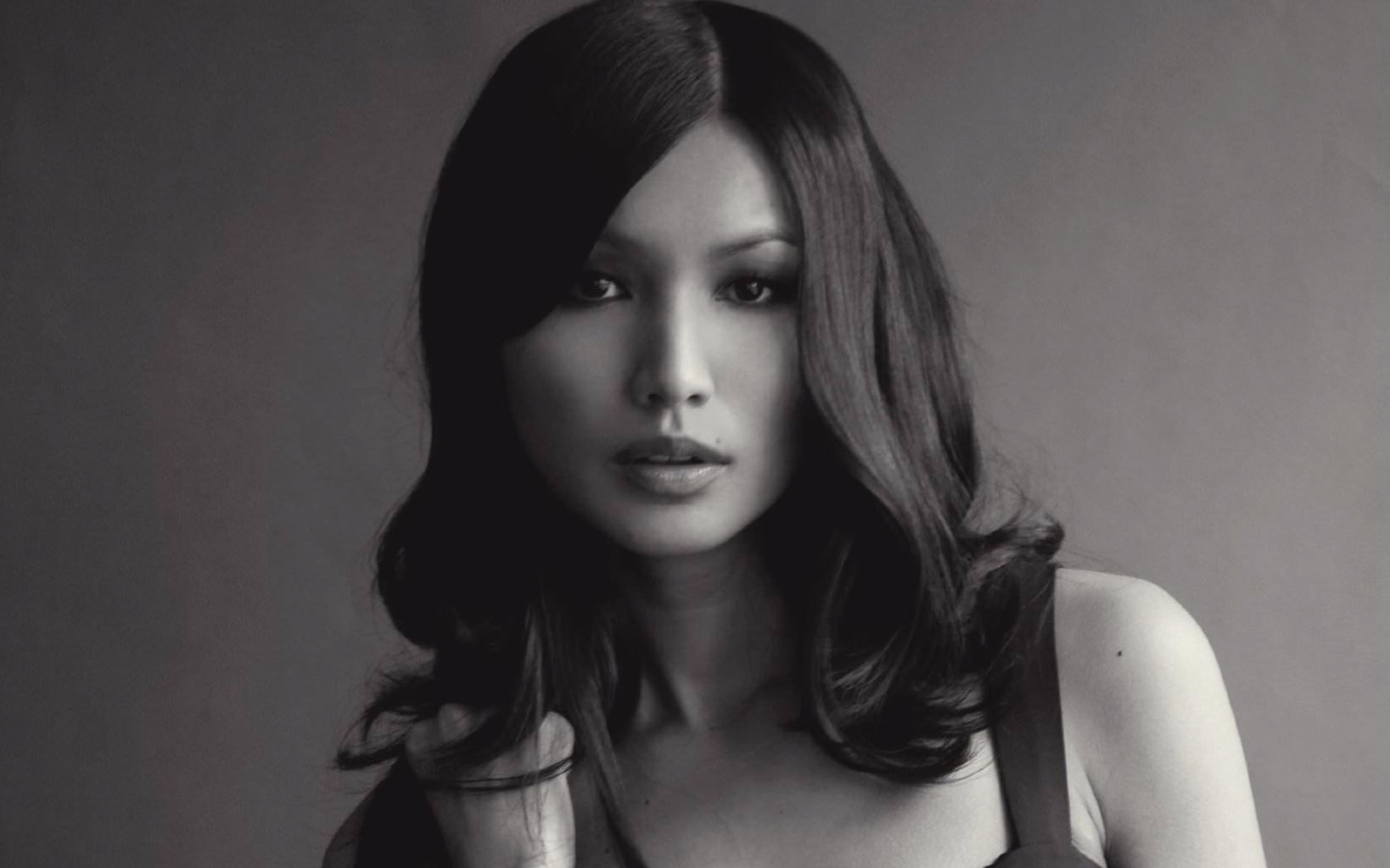 [图]Gemma Chan Interview