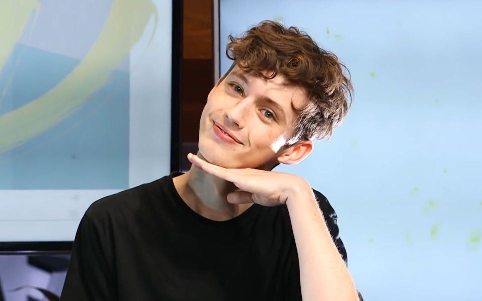 中字troyesivan戳爷wild直播2015年