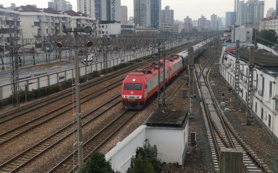 ss9g-0159,ss9g-0166(上局沪段)双机牵引1462次接近铁路桥