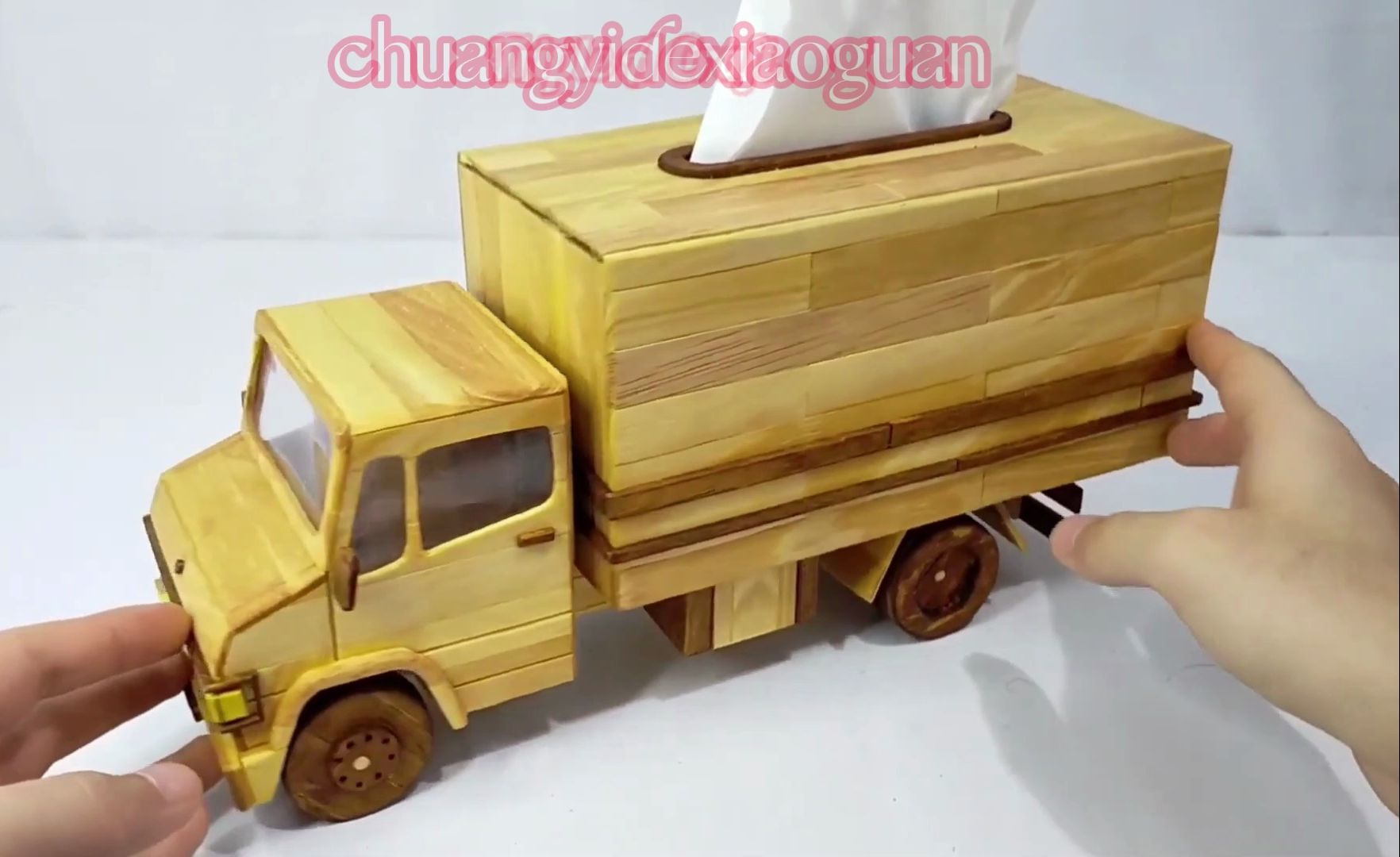 diy创意工艺 | 用冰淇淋棒制作卡车(抽纸盒)